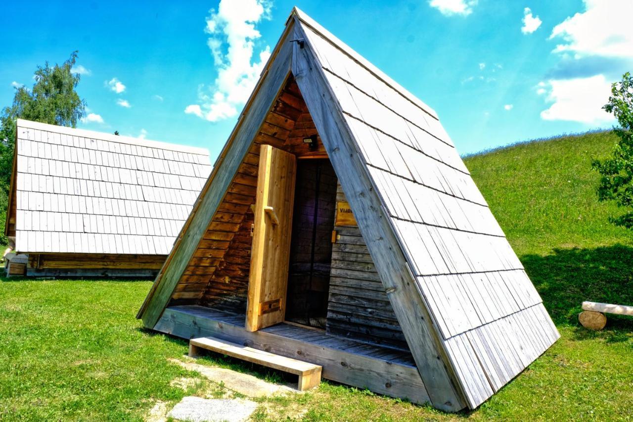 Glamping Brodej Hotel Vitanje Екстериор снимка