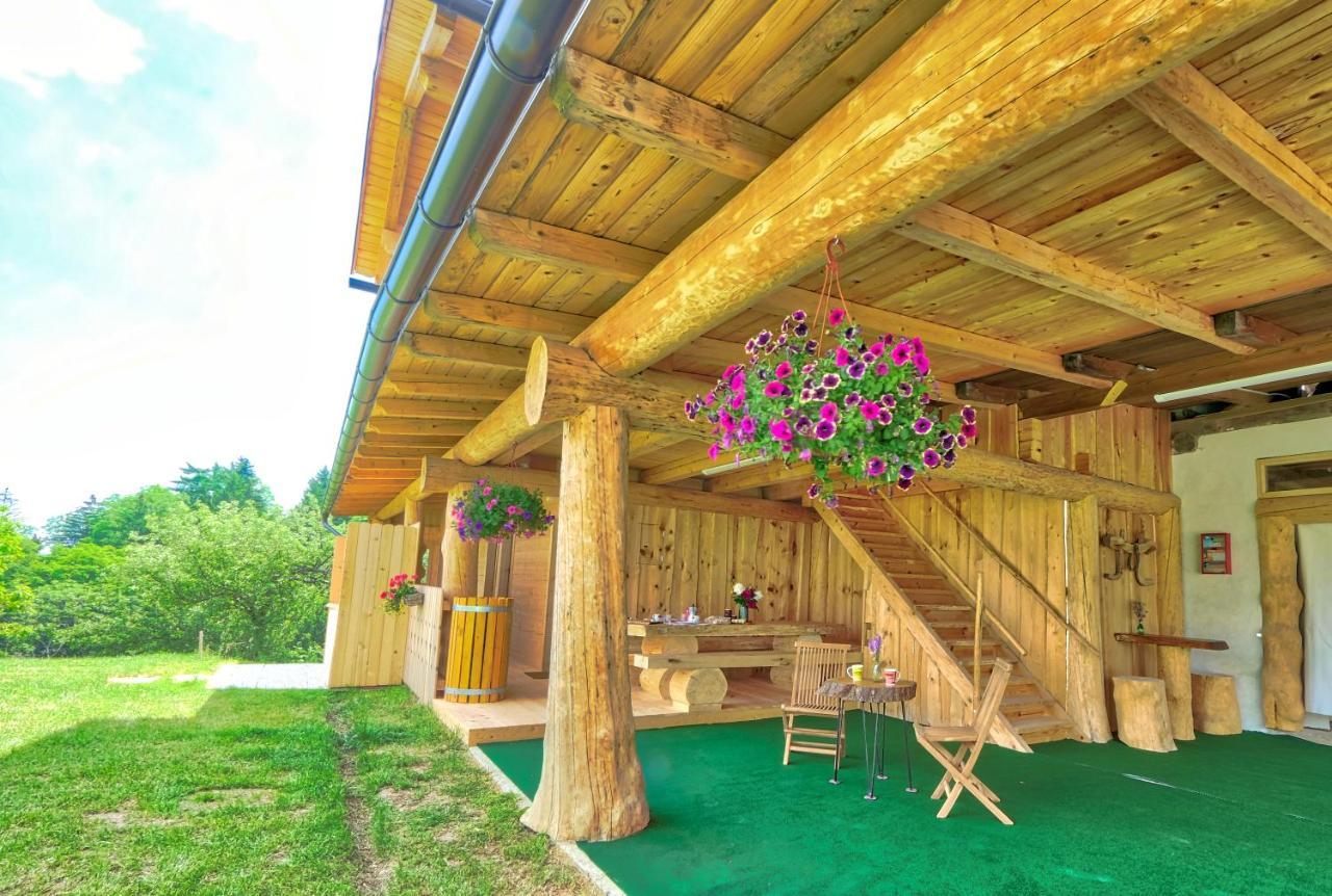Glamping Brodej Hotel Vitanje Екстериор снимка