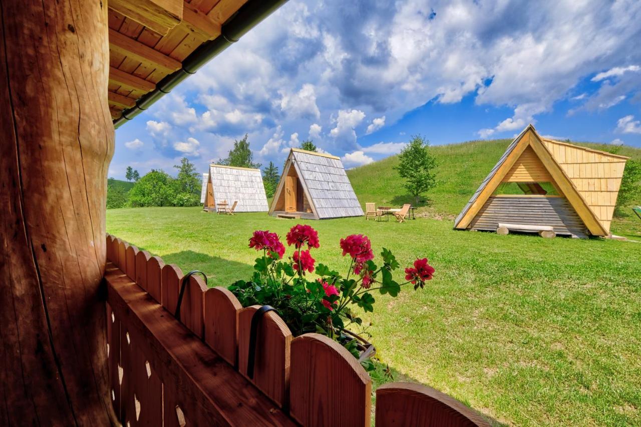 Glamping Brodej Hotel Vitanje Екстериор снимка