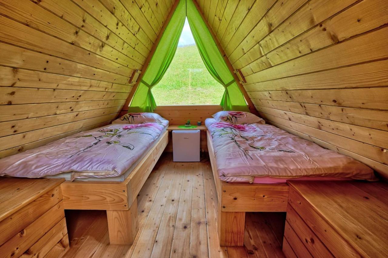 Glamping Brodej Hotel Vitanje Екстериор снимка