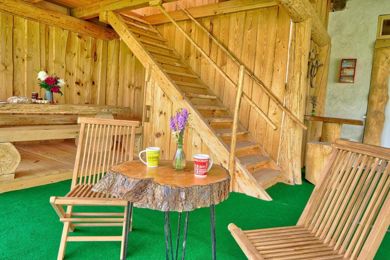Glamping Brodej Hotel Vitanje Екстериор снимка