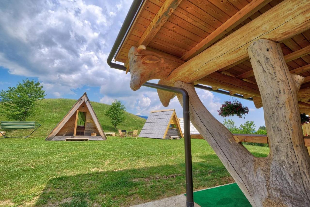 Glamping Brodej Hotel Vitanje Екстериор снимка